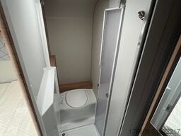 WEINSBERG CaraCompact 600 MF Auto, Mj.26, S7 Fenster,  uvm