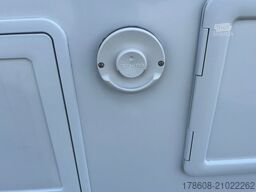 WEINSBERG CaraCompact 600 MEG Pepper  Mj 26, Auto,  uvm