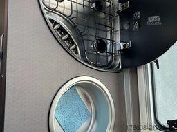 WEINSBERG CaraCompact 600 MEG Pepper  Mj 26, Auto,  uvm