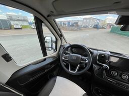 WEINSBERG CaraCompact 600 MEG Pepper  Mj 26, Auto,  uvm