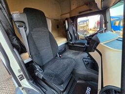 MERCEDES-BENZ Actros 1843