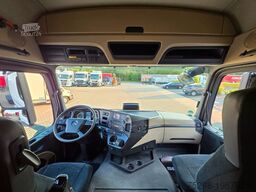 MERCEDES-BENZ Actros 1843