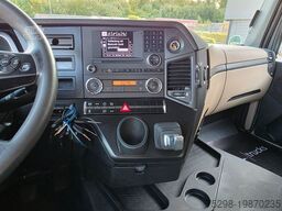 MERCEDES-BENZ Actros 1843