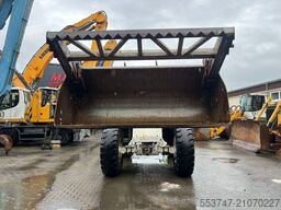 Liebherr L 524