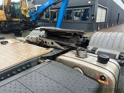 Mercedes-Benz Axor 1943