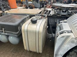 Mercedes-Benz Axor 1943