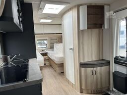 Hobby De Luxe 515 UHL 2000kgEinzelbettauszugMj.2026