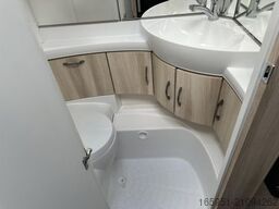 Hobby De Luxe 515 UHL 2000kgEinzelbettauszugMj.2026