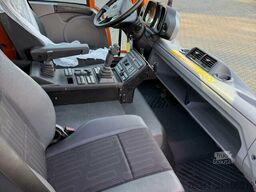 Mercedes-Benz Unimog U 318