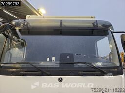 Mercedes Atego 818 4X2 8tonner Automatic 1000kg Ladebord...