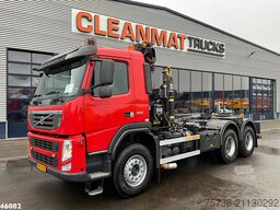 Volvo FM 330 6x4 Hiab 11 Tonmeter laadkraan Just 27.8...