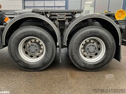Volvo FM 330 6x4 Hiab 11 Tonmeter laadkraan Just 27.8...