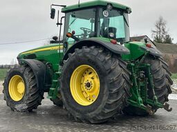 John Deere 8120
