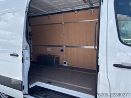 Mercedes-Benz Sprinter 317 CDI KASTEN PRO Hoch RS 3.665 MM AUT