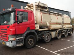 Scania P 380 – 10x4 blow and suck truck