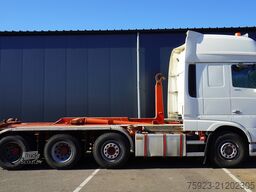 DAF XF 460 – 8x2 hooklift truck