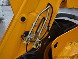 JCB 542-70 AGRI SUPER 2024r / ŁYŻKA 3m i i WIDŁY / 783mth! / TORQUE LOCK 4 /