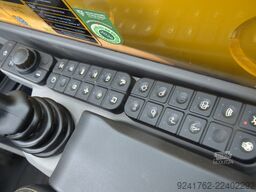 JCB 542-70 AGRI SUPER 2024r / ŁYŻKA 3m i i WIDŁY / 783mth! / TORQUE LOCK 4 /