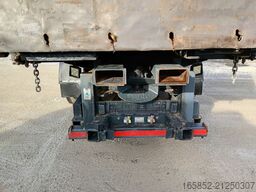 IVECO AS260S42Y/FS mit Kran BDF