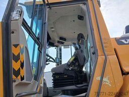 Volvo L180H ŁADOWARKA KOŁOWA