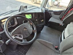 Renault T-Series