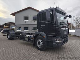 MAN TGM 18.320 4x2 BL CH Fahrgestell Euro 6 Rechtsl...