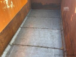  CONTAINER SCARRABILE USATO A CIELO APERTO STAGNO