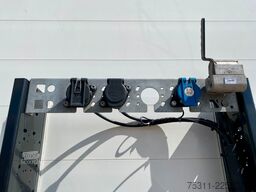  Web Trailer PR-24-TRI Pritsche| Lenkachse*Kamera