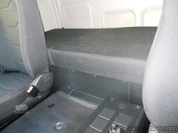 IVECO EuroCargo ML180EL32/P, 22 Paletten