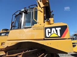 CATERPILLAR D6T