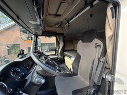 MAN TGX 18.460 XLX 2X Tank 556.071KM!