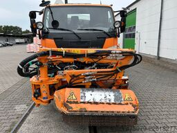 UNIMOG U20 / 4x4 / Kipper / Mulag Mähgerät