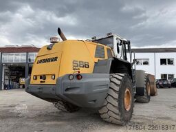 Liebherr L586 2plus2