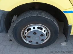 MERCEDES-BENZ Sprinter II 516/NGT/Klima/Automatik/RTW/KTW