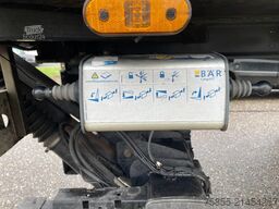 Schmitz SKO 24/LZG-13.4 FP45COOL ISO Box / Loading Lift...