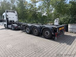 web trailer LPRS 24  3 Achs Container- Chassis incl. Generator TranscoolWenig Benutzt