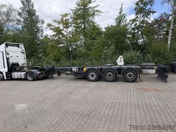 Polpriklopnik za zamenljive nadgradnje web trailer LPRS 24  3 Achs Container- Chassis incl. Generator TranscoolWenig Benutzt