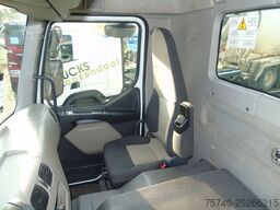 Renault Kerax 520DXI + MANUAL + SPRING + 8X4