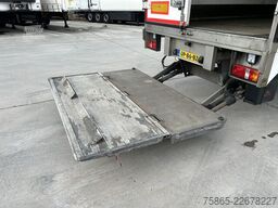 H.T.F HZO 42 / Thermo King SLXe 300 / Stuuras / Loadl...
