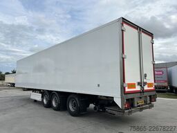 H.T.F HZO 42 / Thermo King SLXe 300 / Stuuras / Loadl...