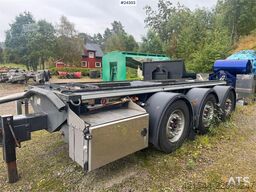 Istrail Hooklift Trailer with Tipping Function