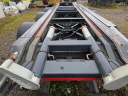 Istrail Hooklift Trailer with Tipping Function