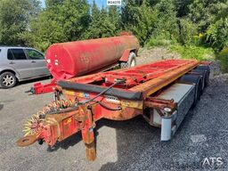 NC Hooklift Trailer with Tipping Function