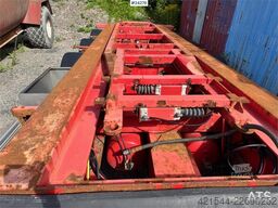 NC Hooklift Trailer with Tipping Function