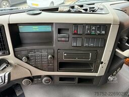 Volvo FM 330 4X2 NL Truck