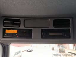 Mercedes-Benz Atego 818