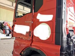 MAN TGX 33.540 6x2 beschädigt /damaged