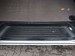 VOLKSWAGEN T6.1 lang / 1. Hand / PDC / Klima / FN: 42