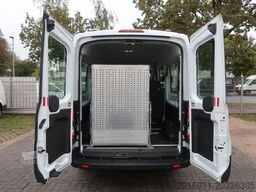FORD 1. Hand / Rampe / 9 Sitzer / FN: 131