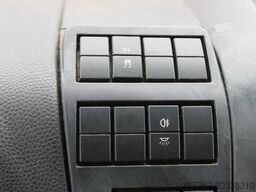 IVECO EUROCARGO 120E25, EURO 6, SIDEWALLS, TAIL LIFT